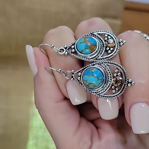 Jewelry - 🔥LAST PAIR🔥 Bohemian Copper Turquoise Drop Earrings
